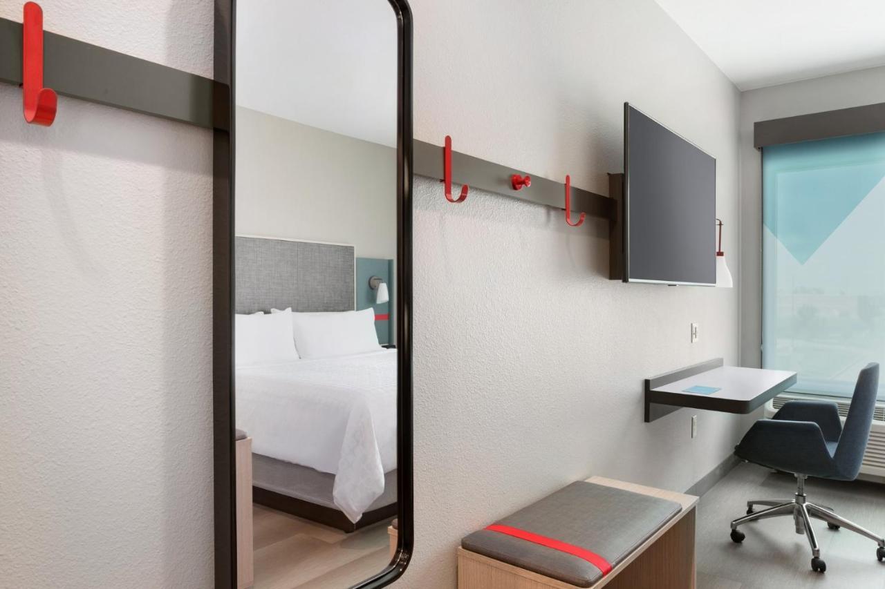 Avid West By Ihg 2*
