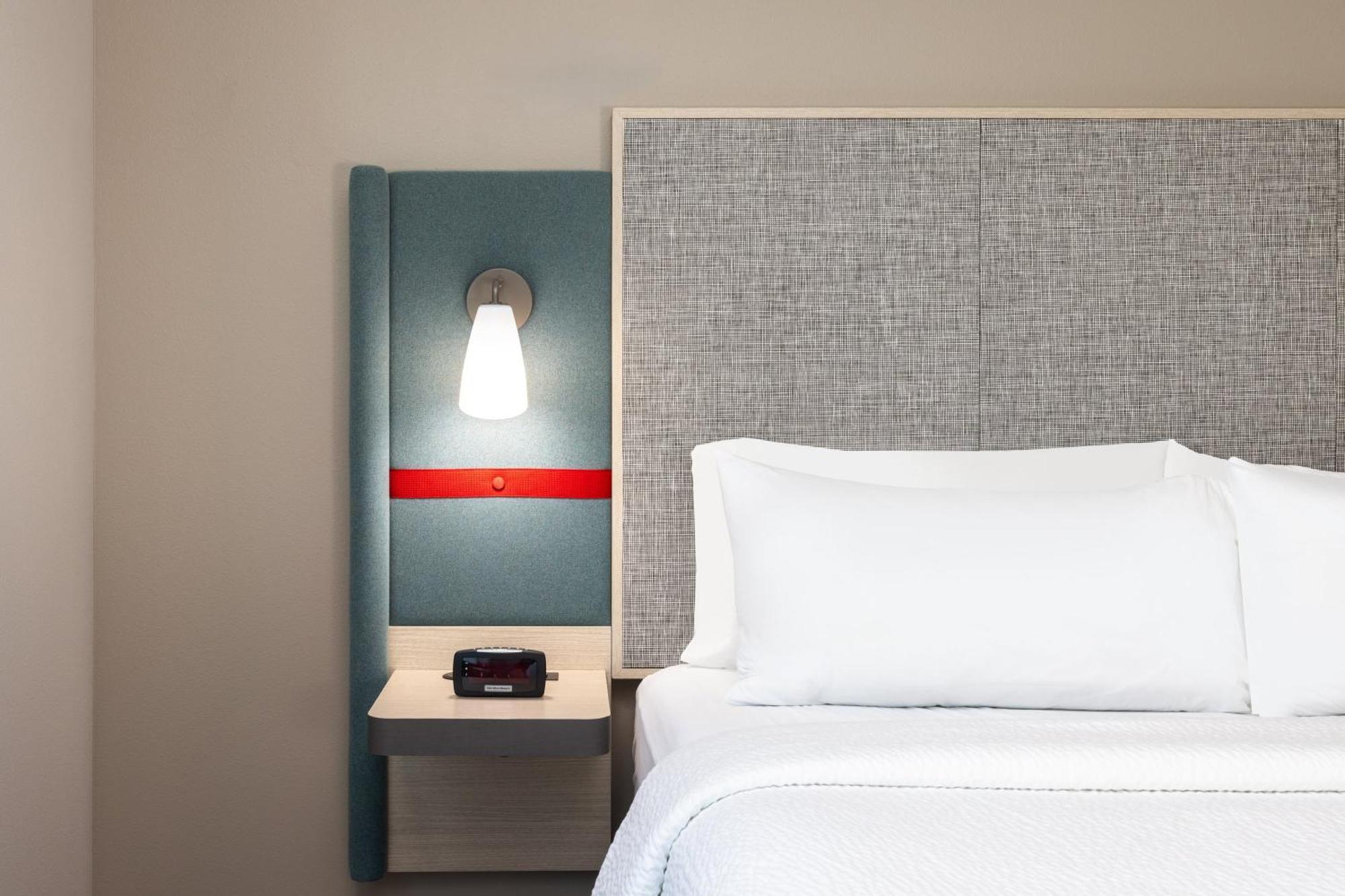Avid West By Ihg