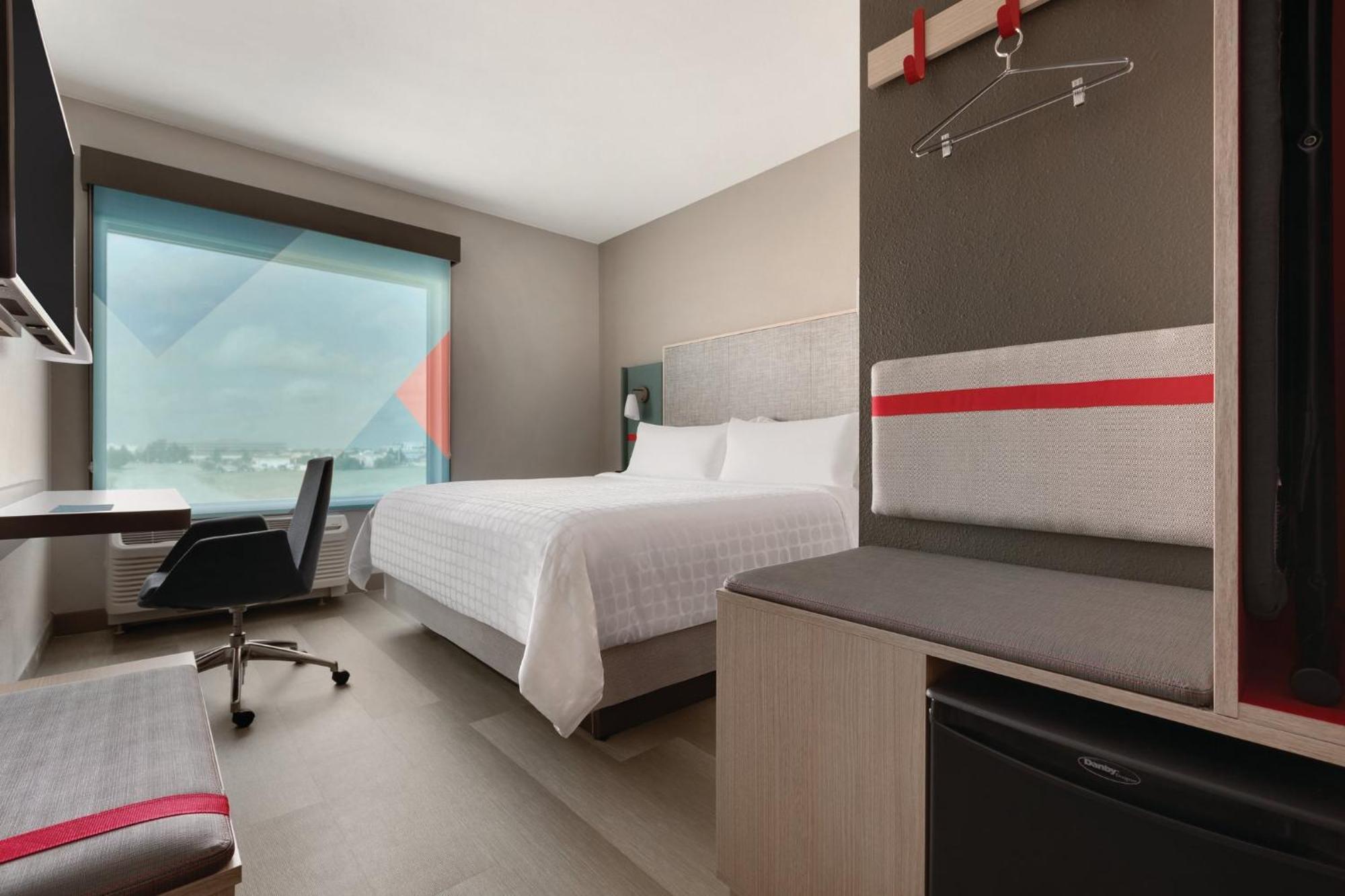Avid West By Ihg Hotel 2*